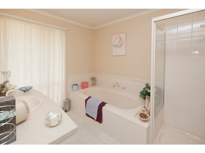 Narre Warren South VIC 3805