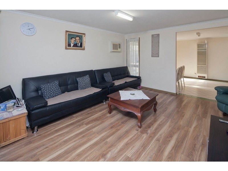 Cranbourne North VIC 3977