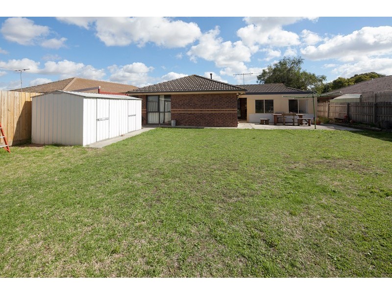 Cranbourne North VIC 3977