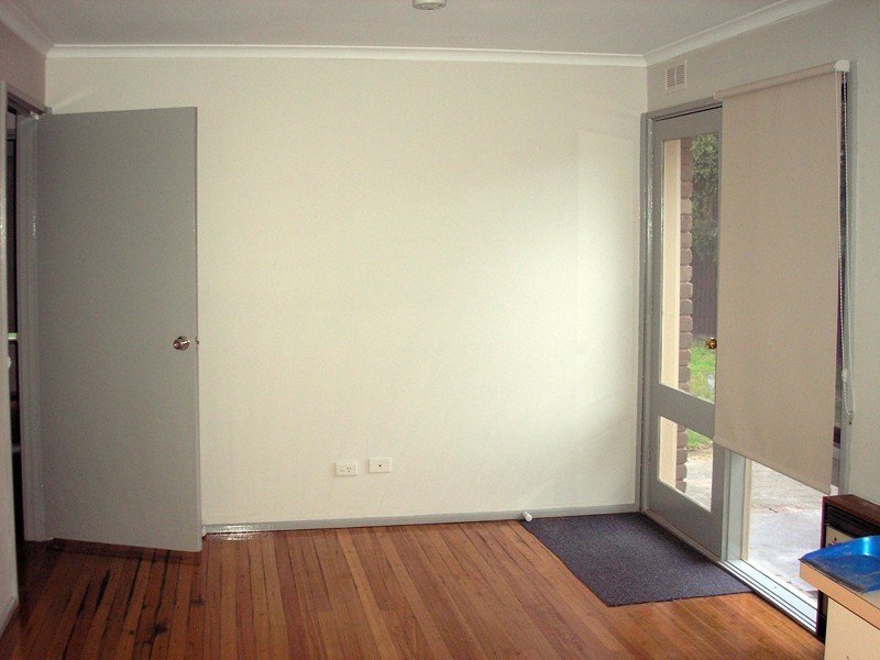 31 Thomas Crescent, Cranbourne VIC 3977