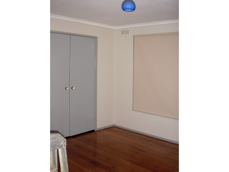 31 Thomas Crescent, Cranbourne VIC 3977