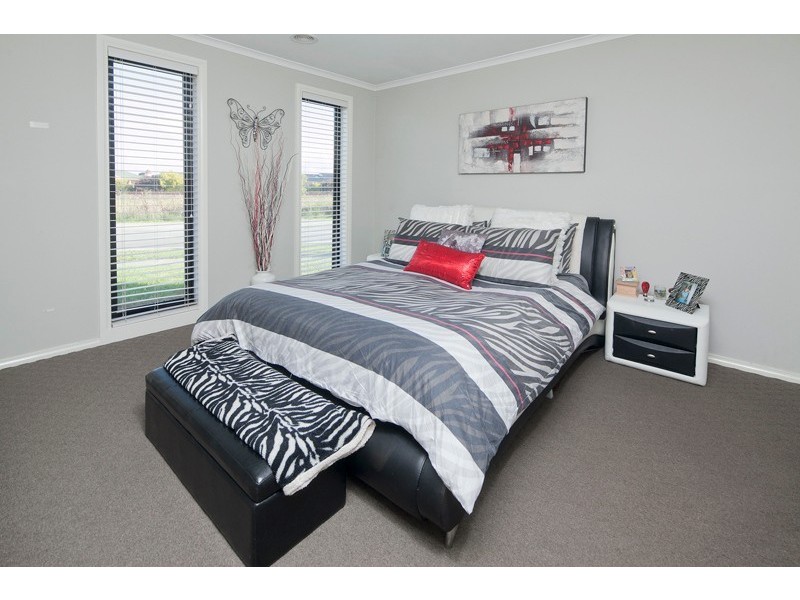 Cranbourne East VIC 3977
