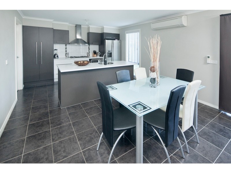 Cranbourne East VIC 3977