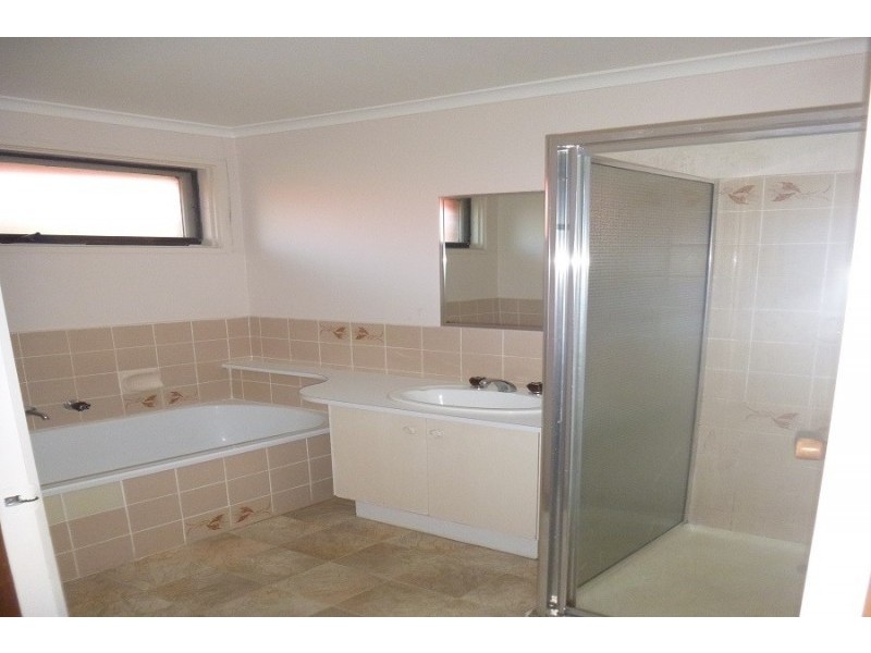 1/36 Virginia Street, Cranbourne VIC 3977