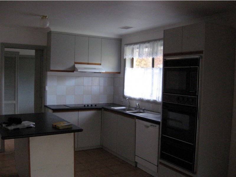 40 Valley Fair Drive, Narre Warren VIC 3805