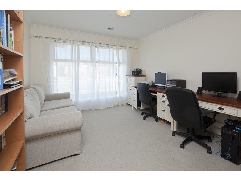 Cranbourne East VIC 3977