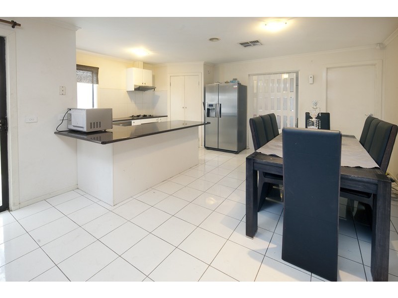 Cranbourne VIC 3977