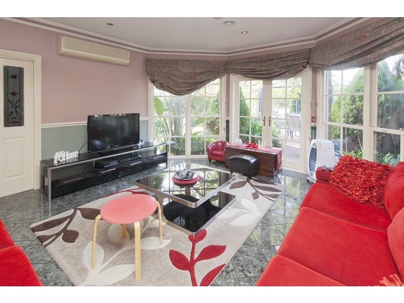 Clyde North VIC 3978