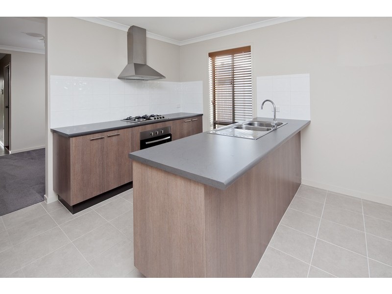 Cranbourne West VIC 3977