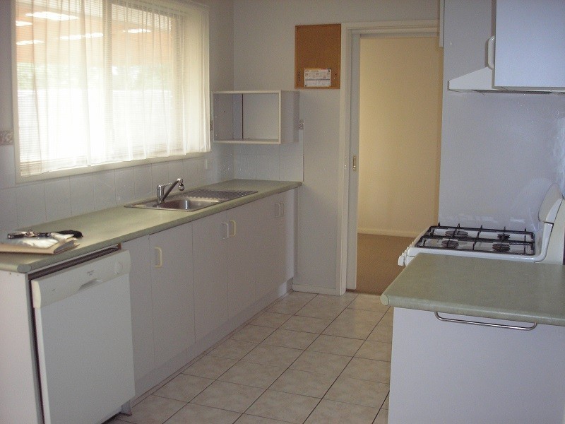 34 Ivan Crescent, Hampton Park VIC 3976