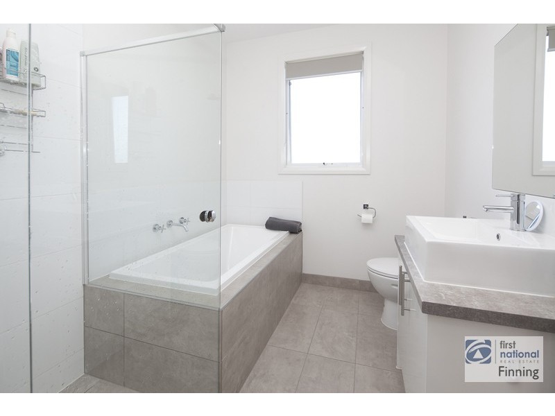 Cranbourne West VIC 3977