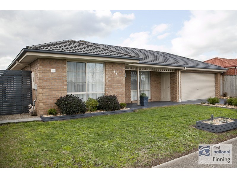 86 Majestic Boulevarde, Cranbourne VIC 3977