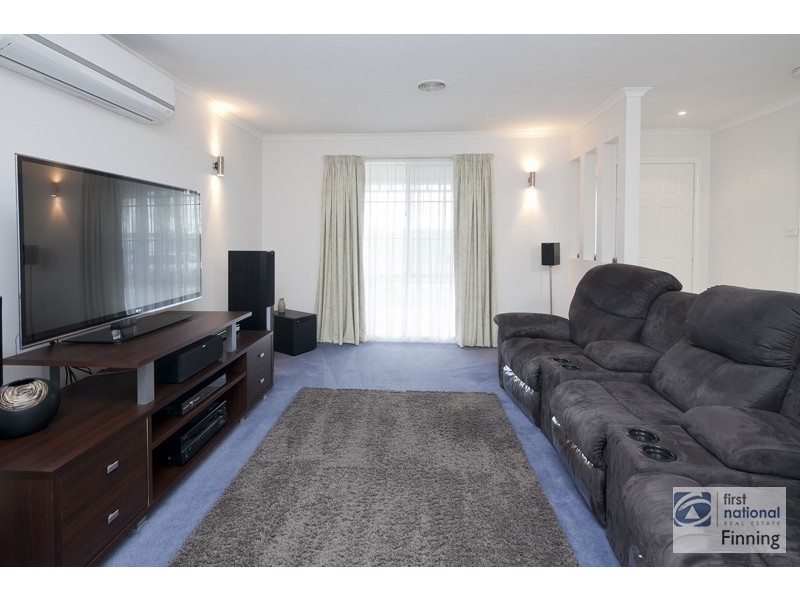 86 Majestic Boulevarde, Cranbourne VIC 3977