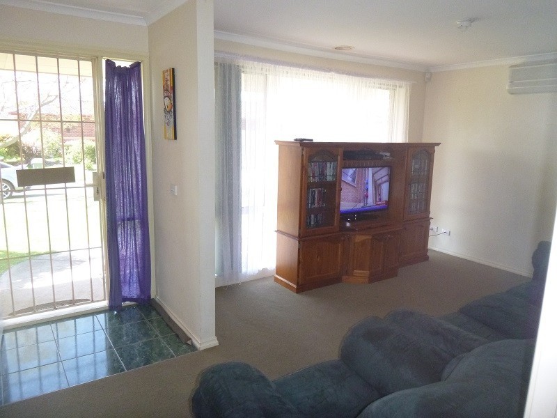 7 Rimes Close, Cranbourne West VIC 3977