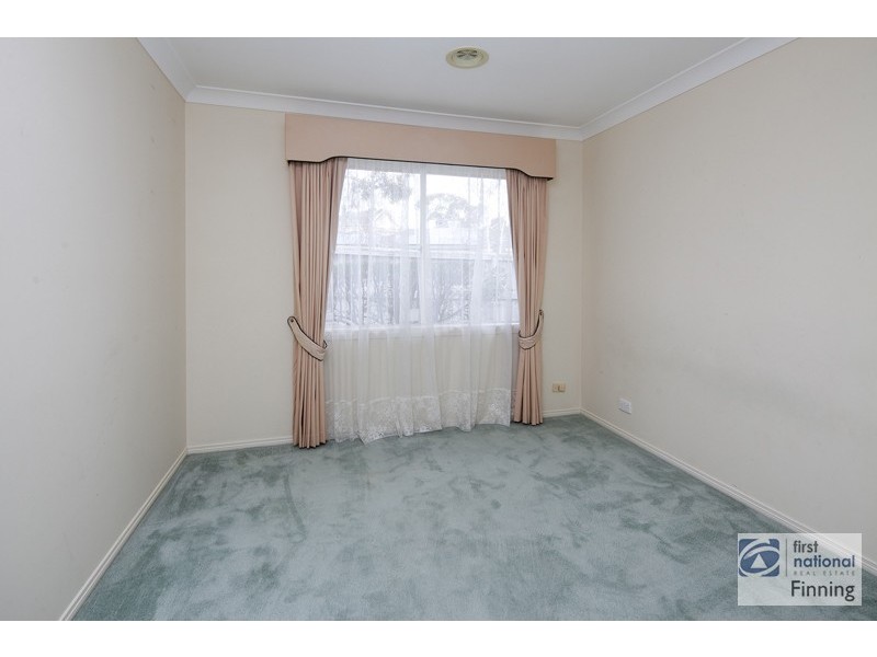 5 Gilmore Crescent, Lynbrook VIC 3975