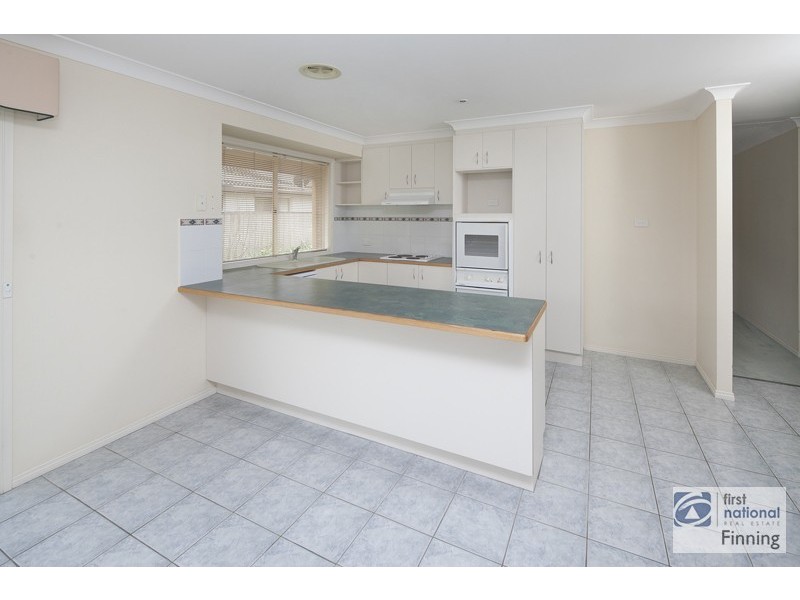 5 Gilmore Crescent, Lynbrook VIC 3975