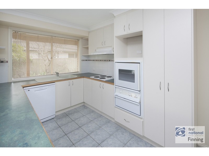 5 Gilmore Crescent, Lynbrook VIC 3975