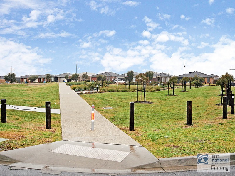 Cranbourne West VIC 3977