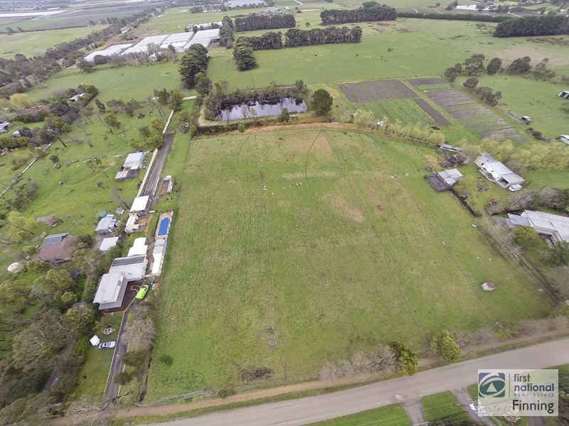 10 Worthing Rd, Devon Meadows VIC 3977