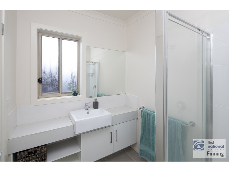 24 Nobel Dve, Cranbourne West VIC 3977