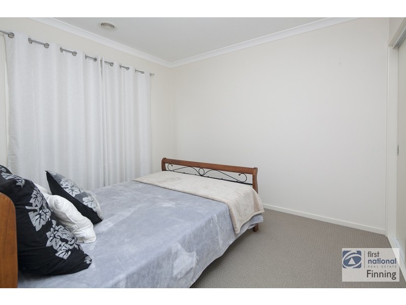 24 Nobel Dve, Cranbourne West VIC 3977