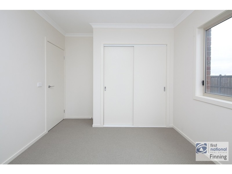 24 Nobel Dve, Cranbourne West VIC 3977