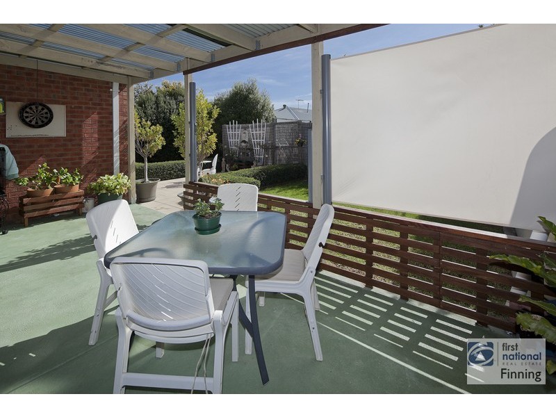 10 Kingsbarn Court, Cranbourne VIC 3977