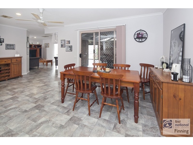 Cranbourne North VIC 3977