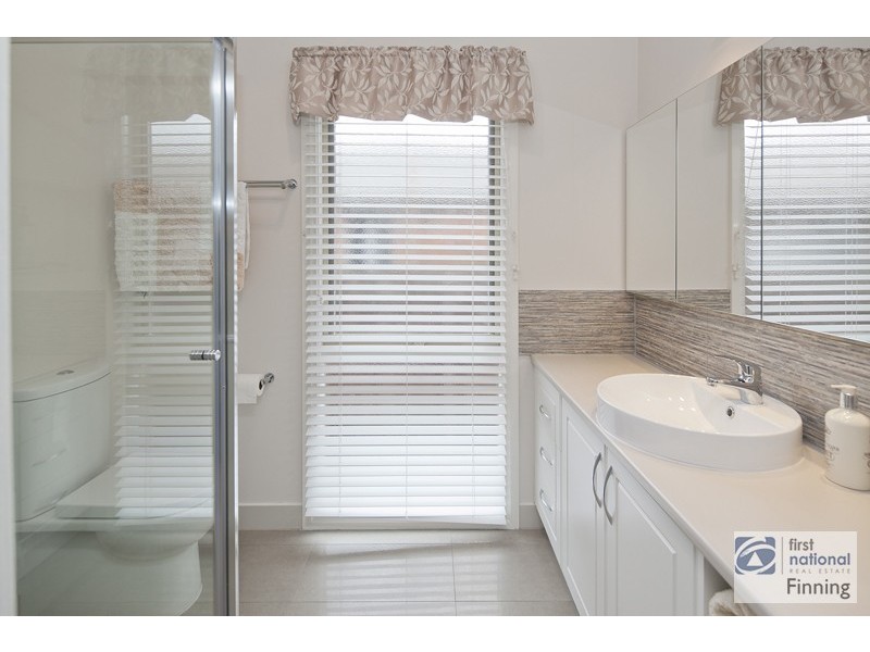 Cranbourne North VIC 3977