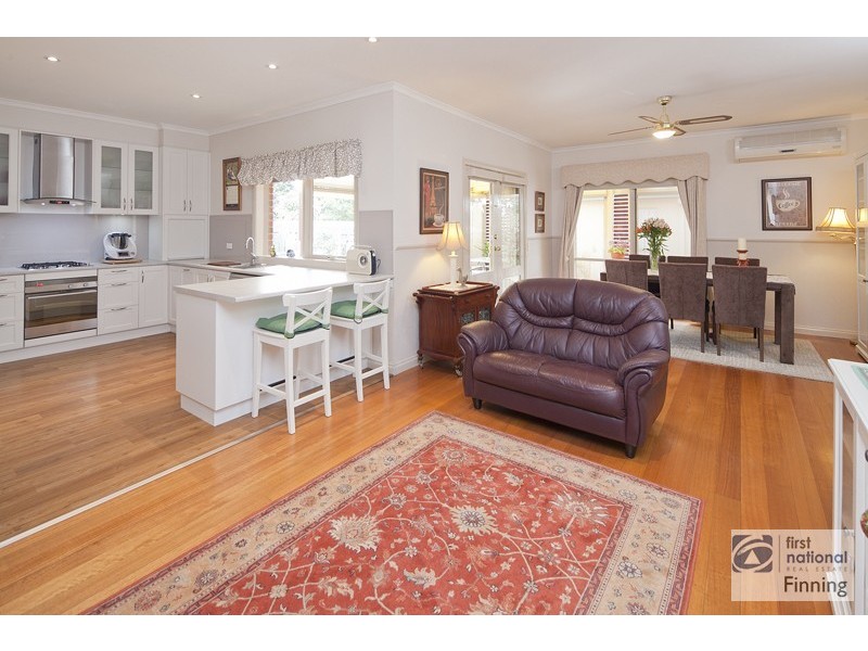 Cranbourne North VIC 3977