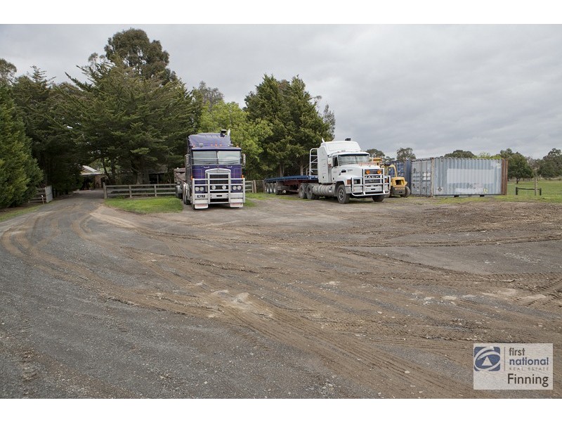 Pakenham VIC 3810
