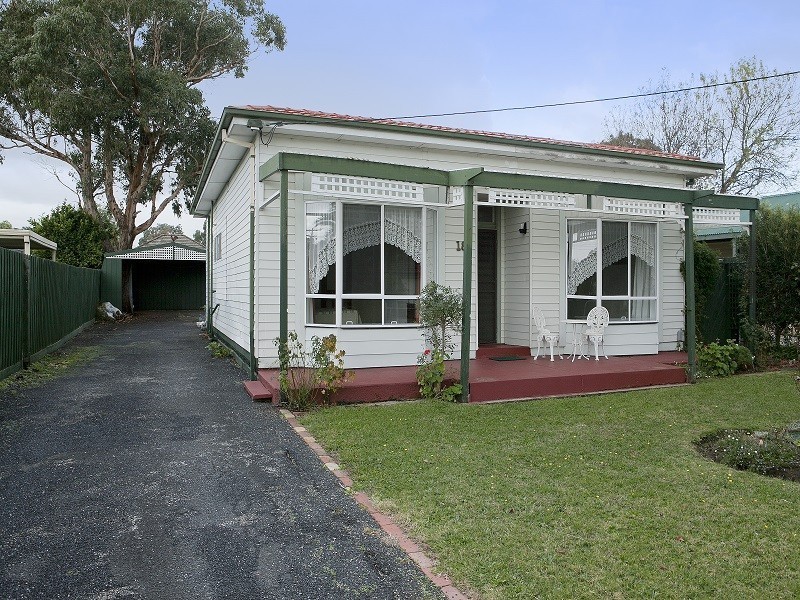 18 Virginia Street, Cranbourne VIC 3977