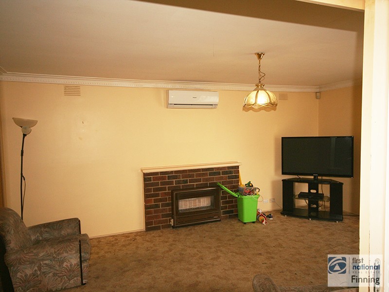 5 Sharpe Street, Cranbourne VIC 3977