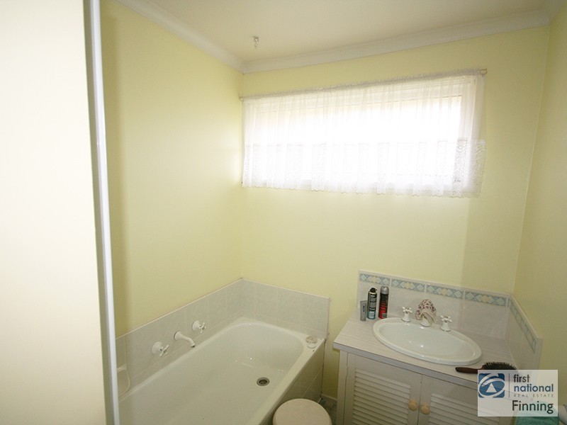 5 Sharpe Street, Cranbourne VIC 3977