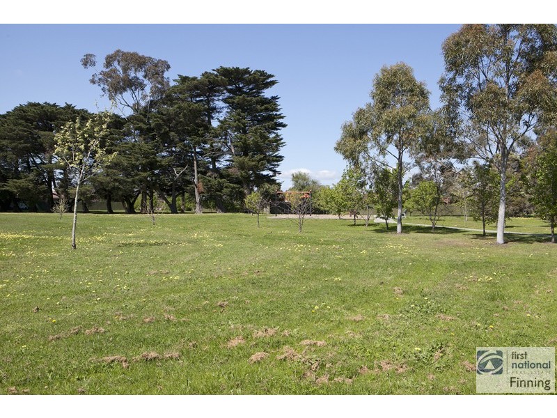 Cranbourne VIC 3977