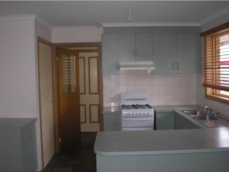 22 Jessie Street, Cranbourne North VIC 3977