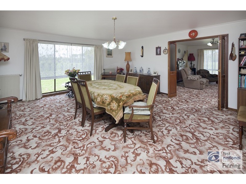 870 KooWeeRup Rd, Modella VIC 3816