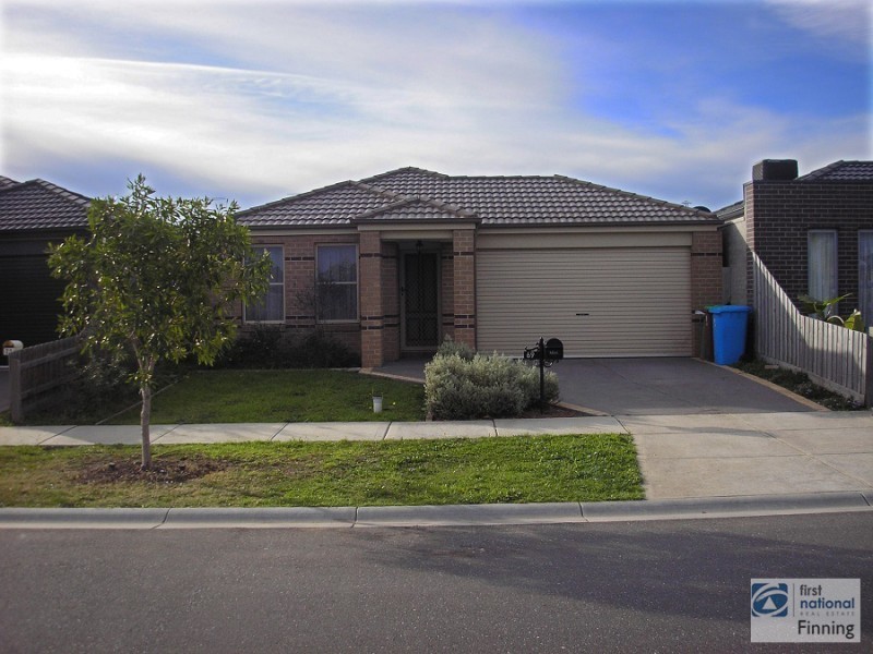 69 Calais Circuit, Cranbourne West VIC 3977