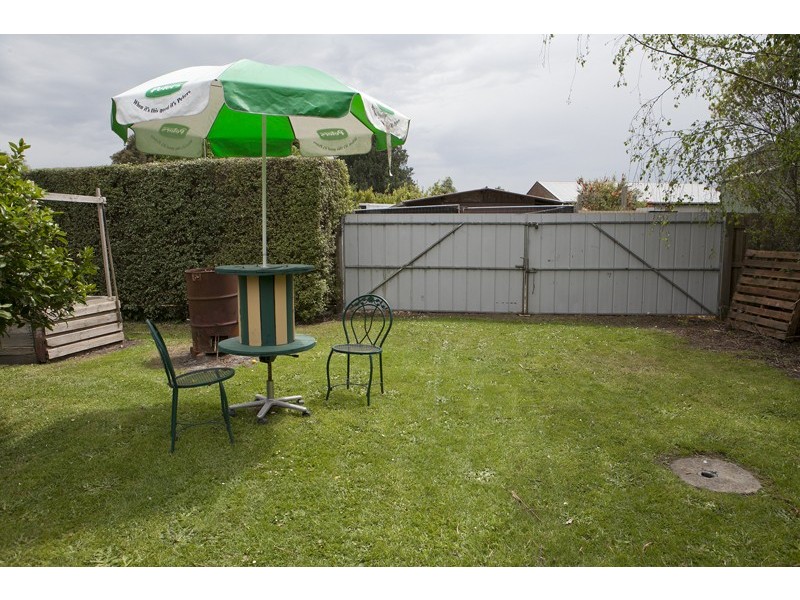 13-17 Westernport Rd, Lang Lang VIC 3984