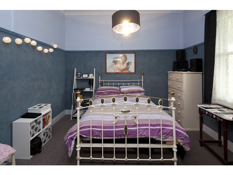 13-17 Westernport Rd, Lang Lang VIC 3984