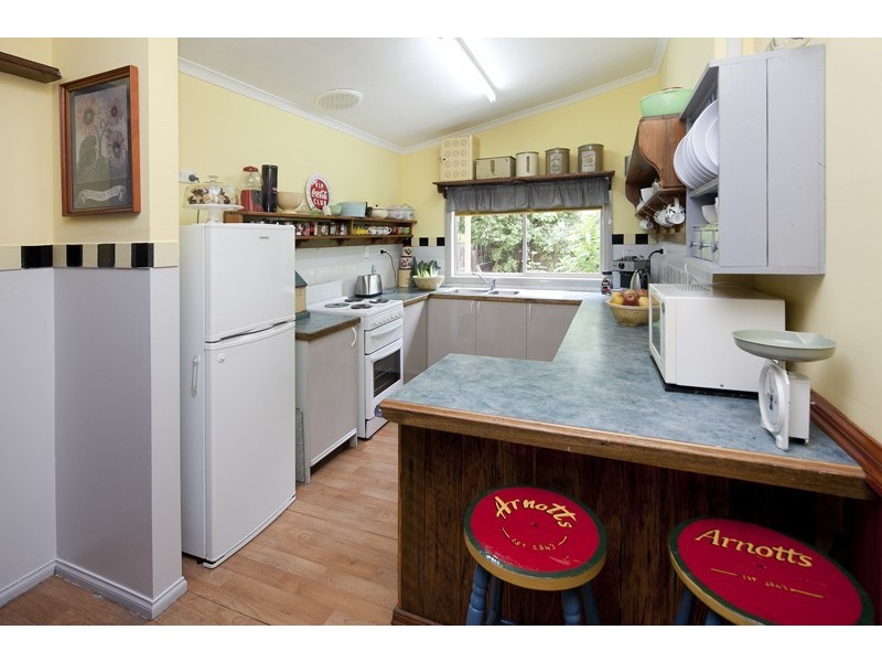 13-17 Westernport Rd, Lang Lang VIC 3984