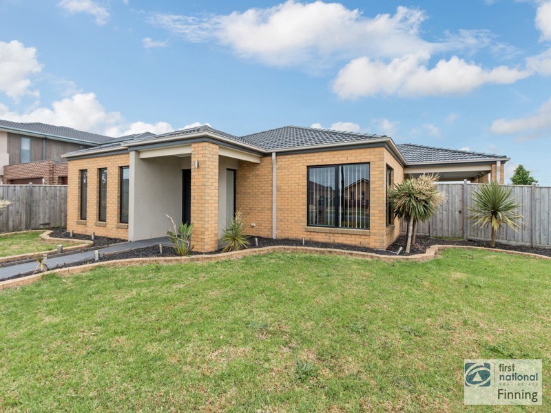 60 Thunderbolt Drive, Cranbourne East VIC 3977