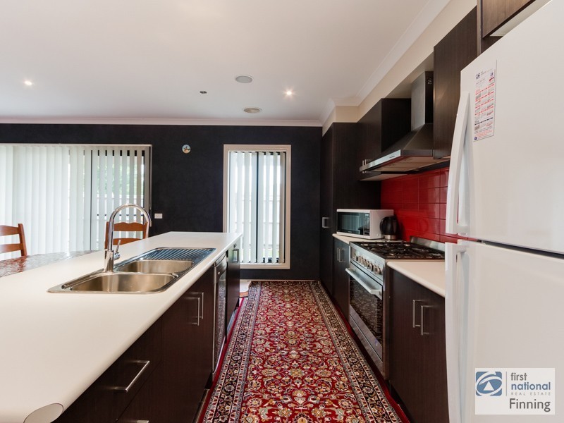 60 Thunderbolt Drive, Cranbourne East VIC 3977
