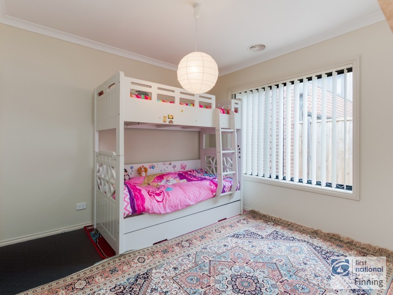60 Thunderbolt Drive, Cranbourne East VIC 3977