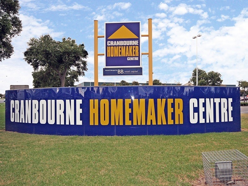 45 Lawless Drive, Cranbourne North VIC 3977