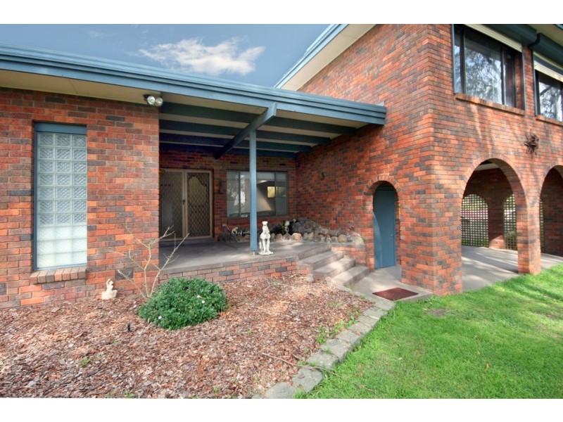 174 Craig Road, Devon Meadows VIC 3977