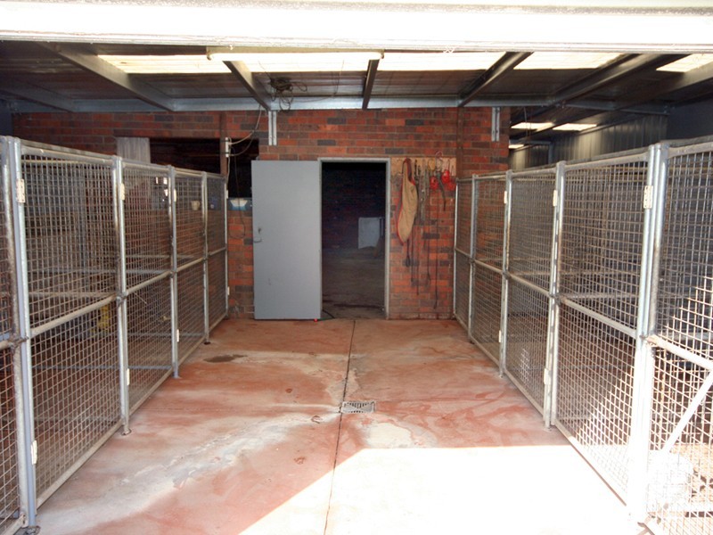 174 Craig Road, Devon Meadows VIC 3977