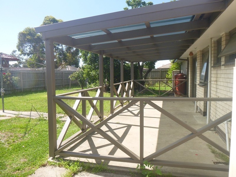13 McLaren Avenue, Cranbourne VIC 3977