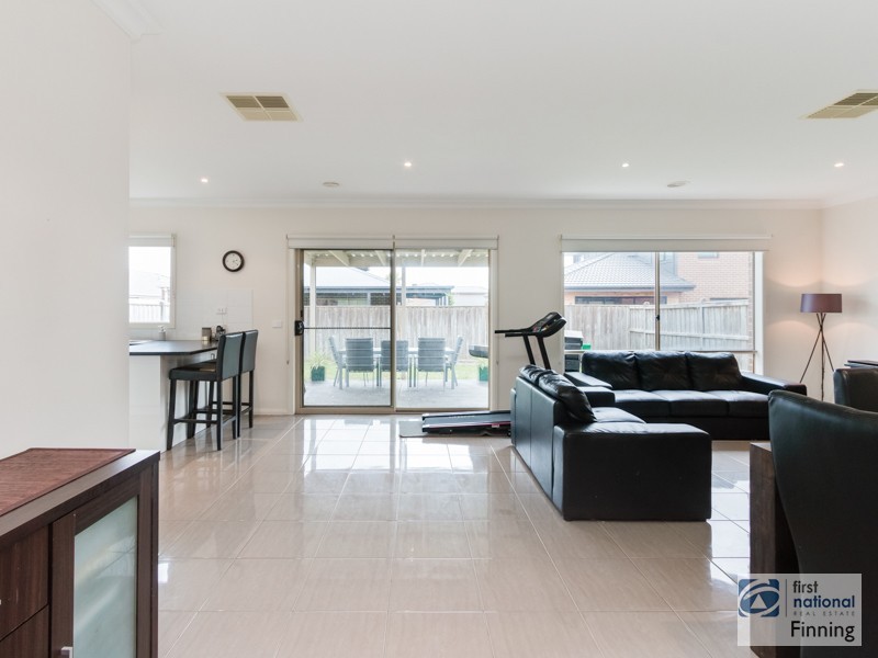 Cranbourne East VIC 3977