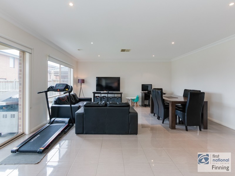 Cranbourne East VIC 3977